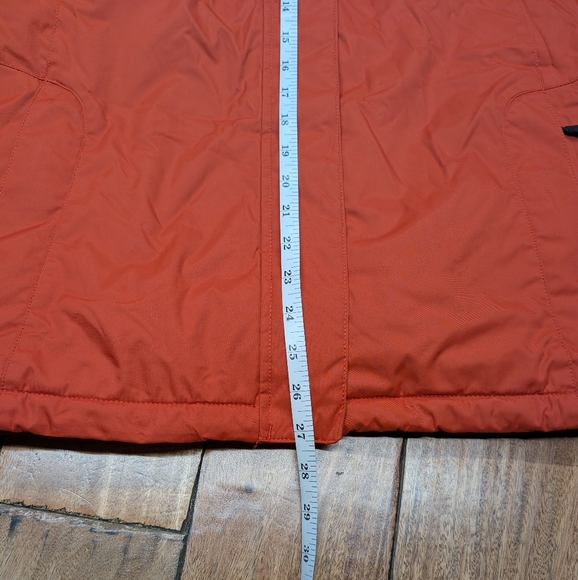 L L. Bean Insulated Parka (M) - Picture 7 of 7